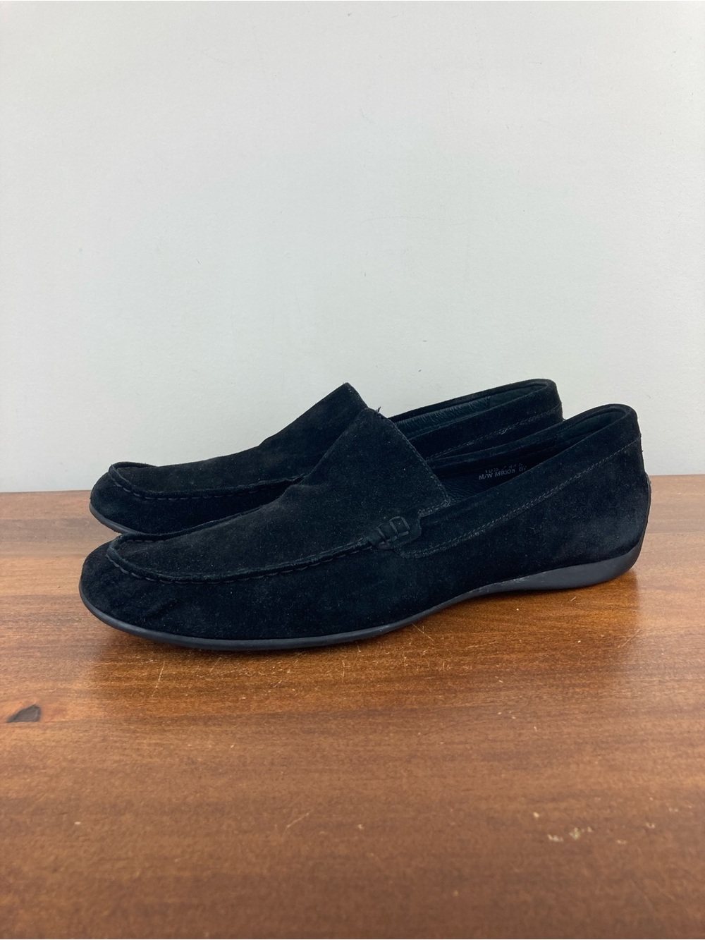 Born Black Suede Leather Casual Loafer Driving Shoes Men’s Size 10.5M/44.5.